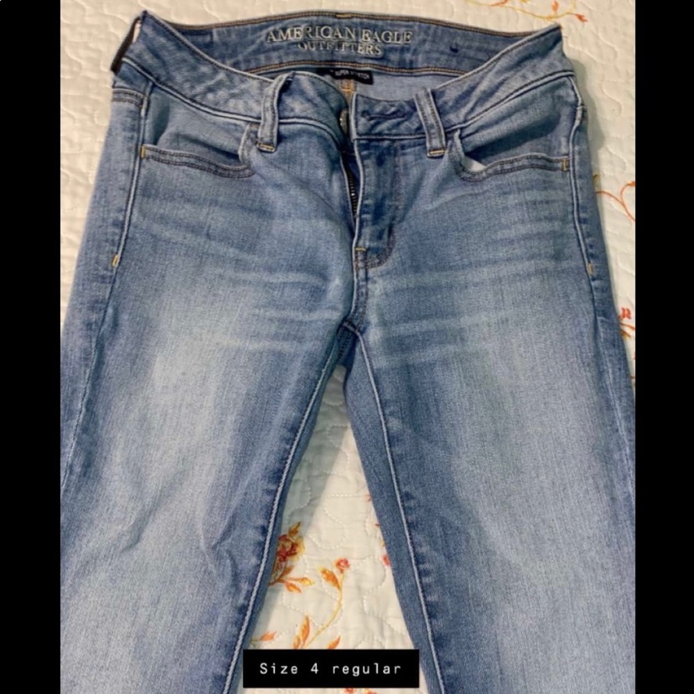 American eagle jeans